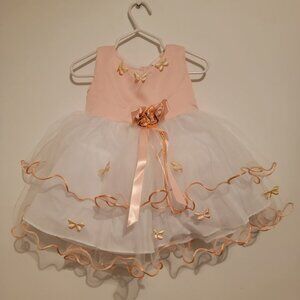 Girl dresses, 1 year ,color pink ,new